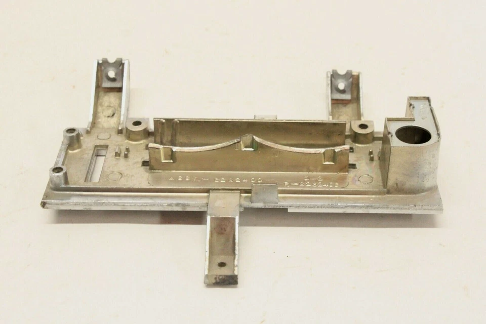 Moldura de controle de aquecedor Chevrolet Van G10 G20 G30 NOS 1971-77 sem AC GM 6262408 - Imagem 3 de 4