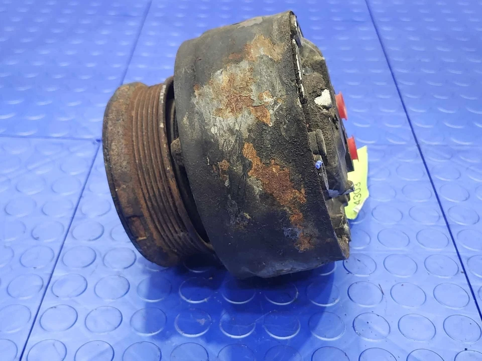 Оригинальная деталь компрессора переменного тока в сборе для Chevy Corvette 1985-1987 годов выпуска 1131476 - Изображение 4 из 4