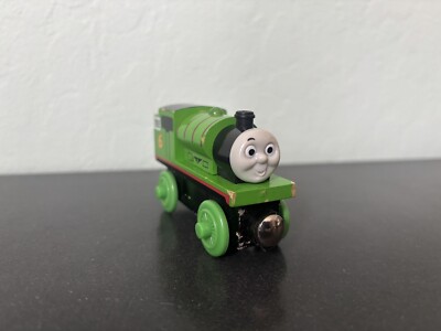 Percy Small Green Engine Thomas & Friends Wooden Railway Train Tank 2003 GUC
