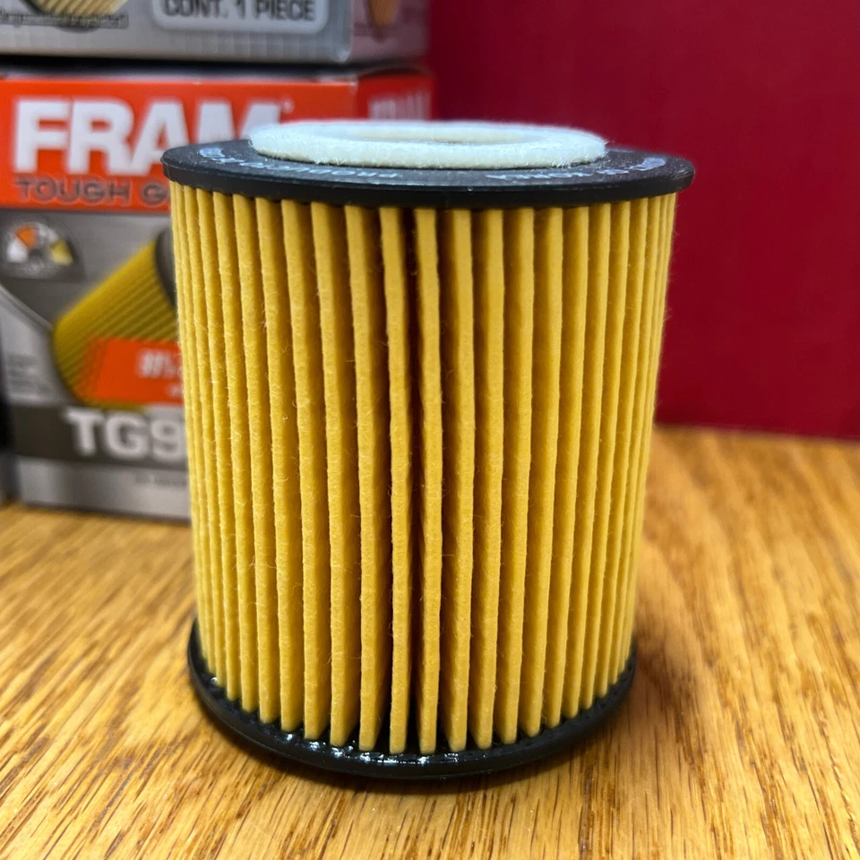 (x4) Marco TG9641 Filtro de aceite Protector resistente Mazda 3 5 6 Ford Escort Mercury Mariner Foto 2 de 4