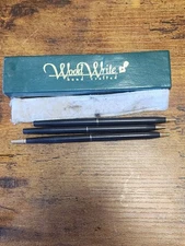 Vintage/ ANTIQUE WOOD WRITE HANDCRAFTED PRNCILS IN CASE