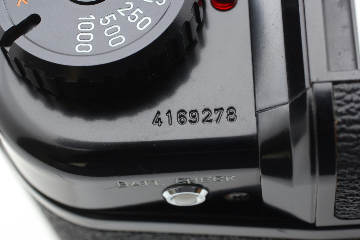 N MINT] LATE Pentax 67 6x7 Film Camera TTL Finder 105mm f/2.4 Lens