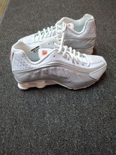 Nike Shox R4 White Metallic Silver Bright Crimson HQ1988-101 Men's Size 7