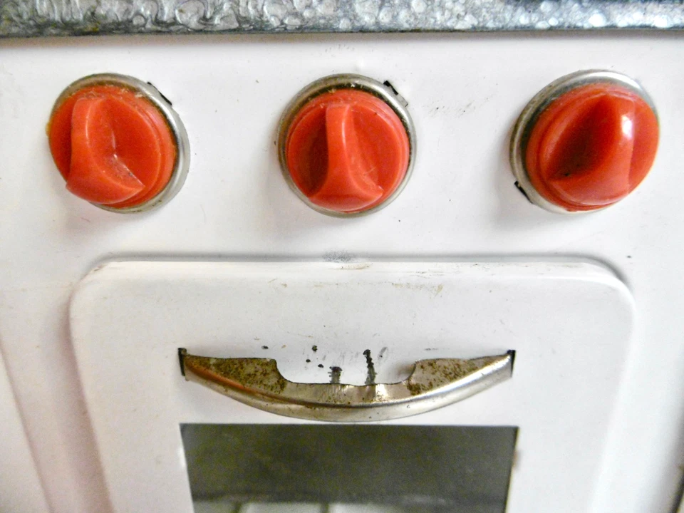JOUET ANCIEN CUISINIÈRE/FOURNEAU WIKROL EN  TÔLE AVEC BOITE D'ORIGINE - VINTAGE - Photo 4/4