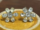 Vintage Flower Clear Rhinestone Screw Back Earrings Silvertone — photo 1