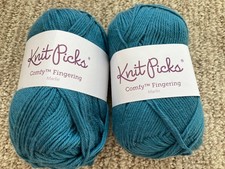 2 skeins of Knit Picks fingering/sock yarn in Marlin, color 4936
