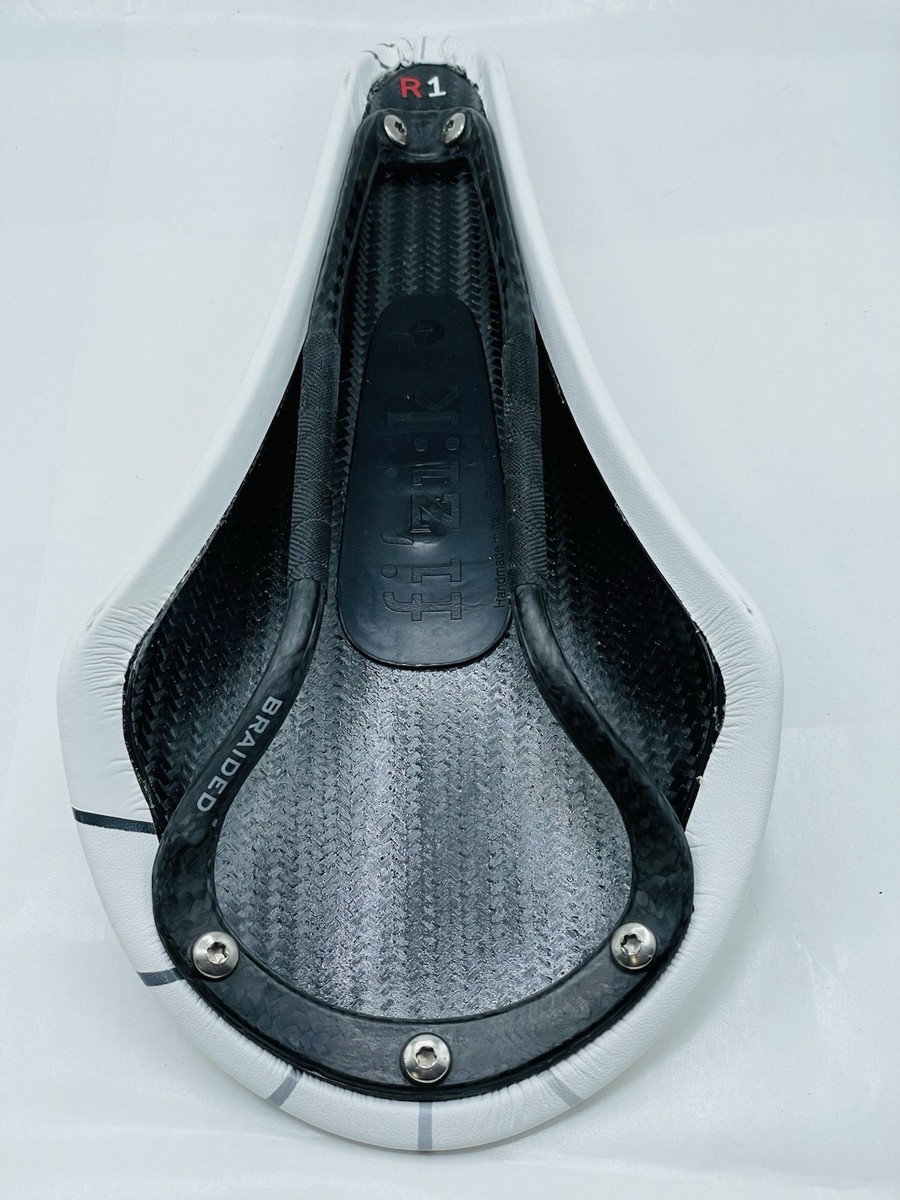 Fi'Zi:k Volta R1 Carbon Road Bike Saddle Lightweight Fizik