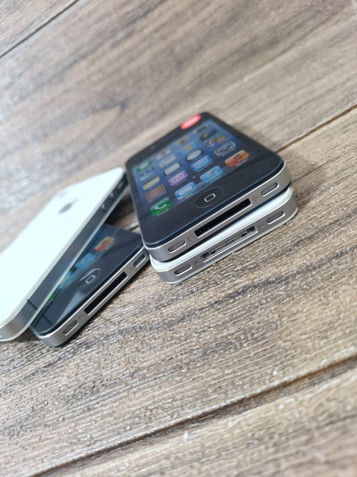 90% N ew , tested, 100% working Apple iPhone 4S 8 16 32GB IOS 6.1.3 Unlocked - Image 2 of 4