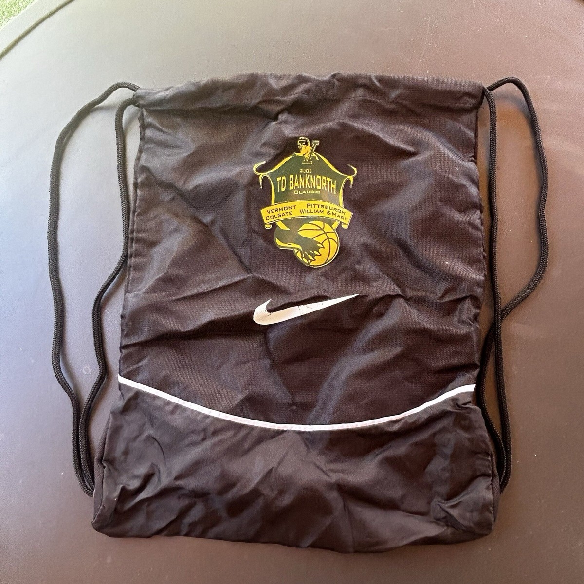 ☆BROOKLY☆ DRAWSTRING GYM SACK Nike Drawstring Gym Sack Bag Backpack Black 16”x13” 2005 TD