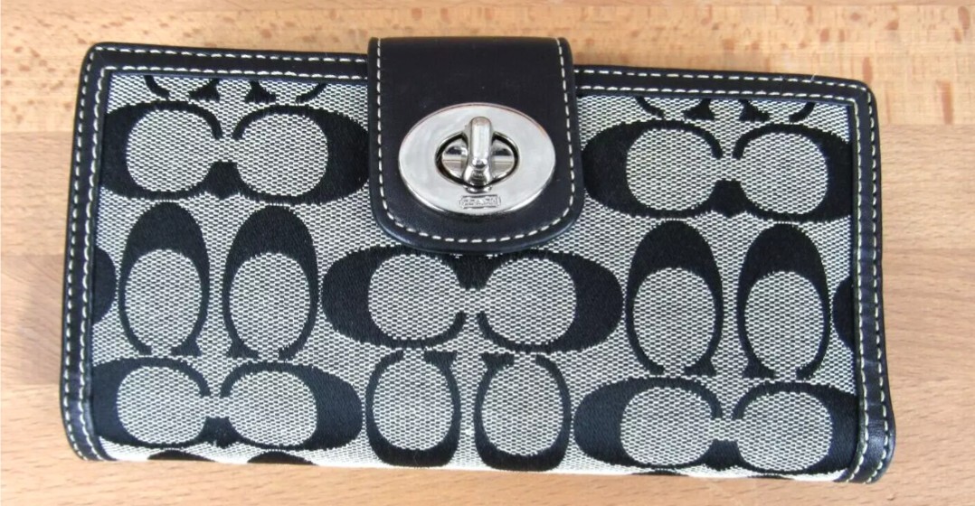 COACH SIGNATURE BLACK CANVAS & LEATHER TURNLOCK WALLET View 2