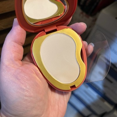 Nina Ricci Compact Powder