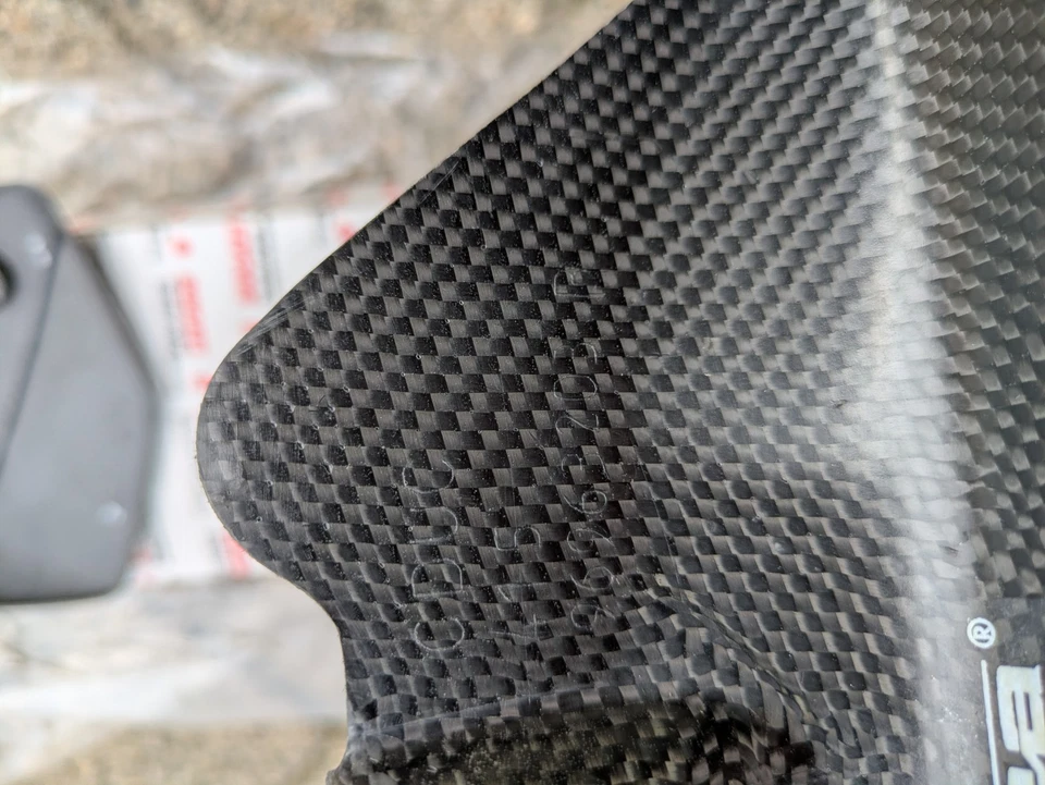 Paracatena in Carbonio Originale Ducati Multistrada 620 1000 1100  - Immagine 4 di 4