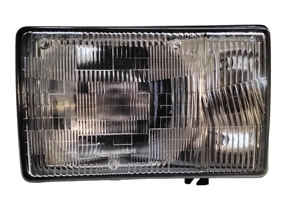 Faro pasajero derecho Isuzu Trooper: 1987, 1988, 1989, 1990, 1991 Foto 3 de 4