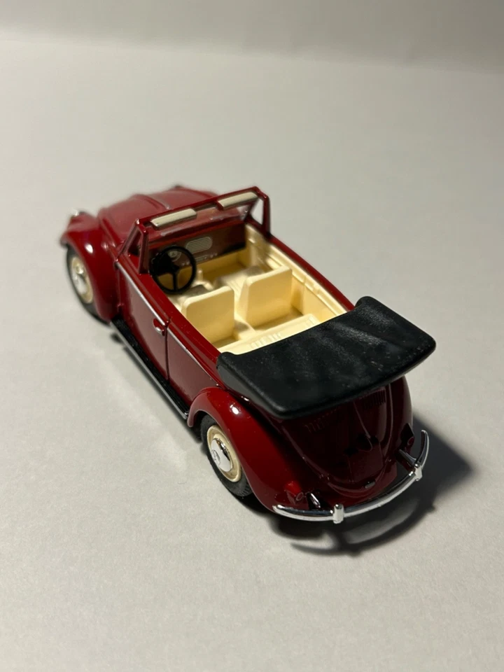 VANGUARDS 1/43 VOLKSWAGEN CABRIOLET esemplare numerato - Immagine 2 di 4
