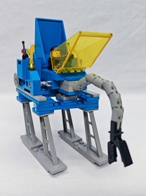 Lego 6882 Classic Space - Walking Astro Grappler *Used* with *Instructions*