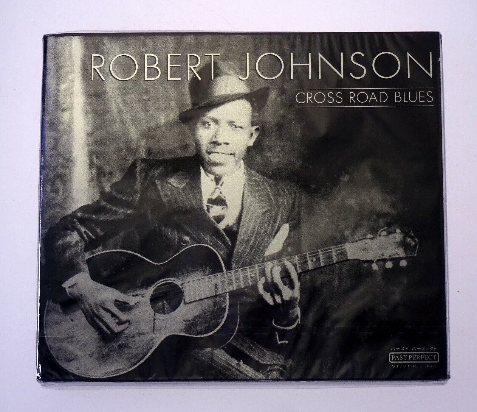 ROBERT JOHNSON CROSS ROAD BLUES CD 4011222044006 PAST PERFECT SILVER LINE  NEW 