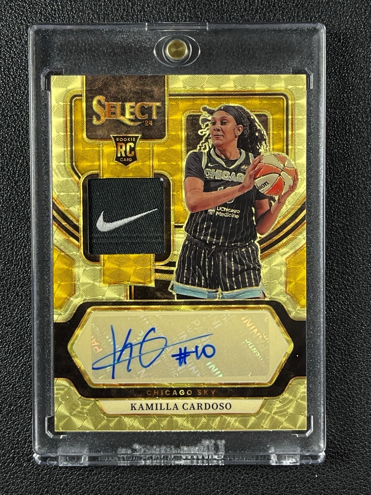 KAMILLA CARDOSO 2024 PANINI SELECT ROOKIE LOGO PATCH AUTO GOLD VINYL PRIZM 1/1