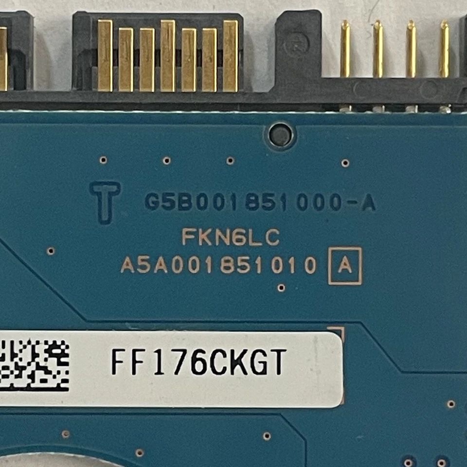 Toshiba MK8037GSX 2.5" SATA HDD PCB Board HDD2D61 G5B001851000-A 020 C0/DL232C - Image 2 of 4