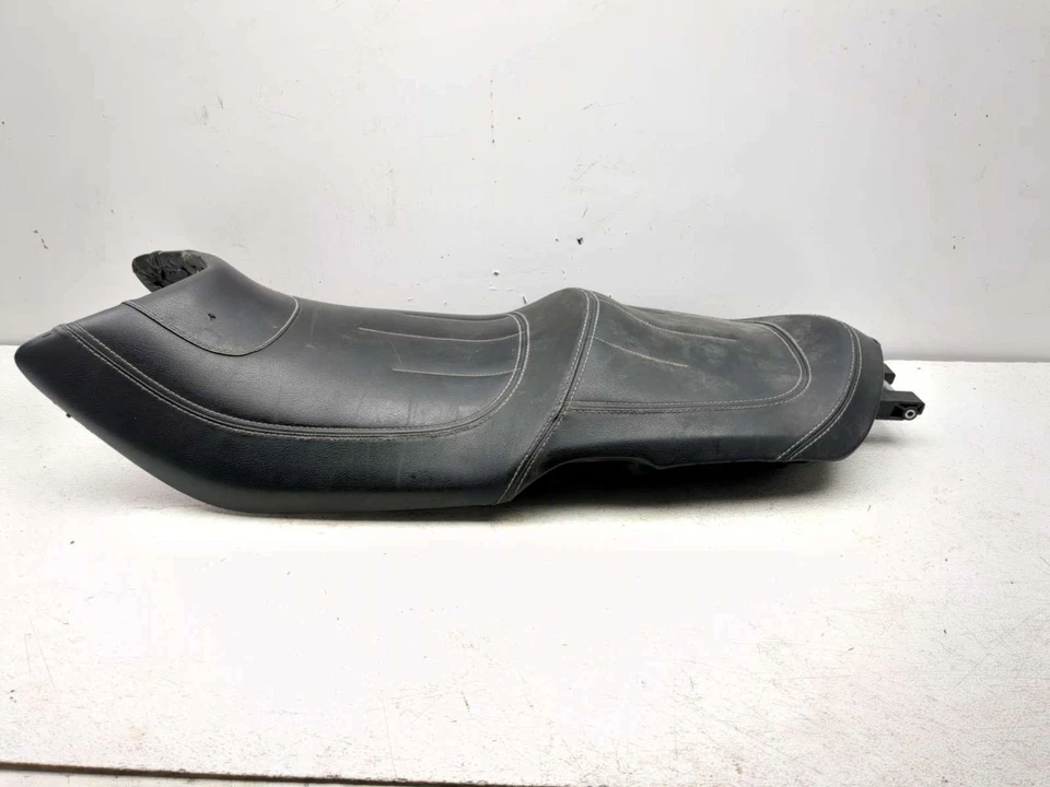 08-12 Can Am Spyder Roadster RS ASIENTO DE PASAJERO completo de una pieza Foto 4 de 4