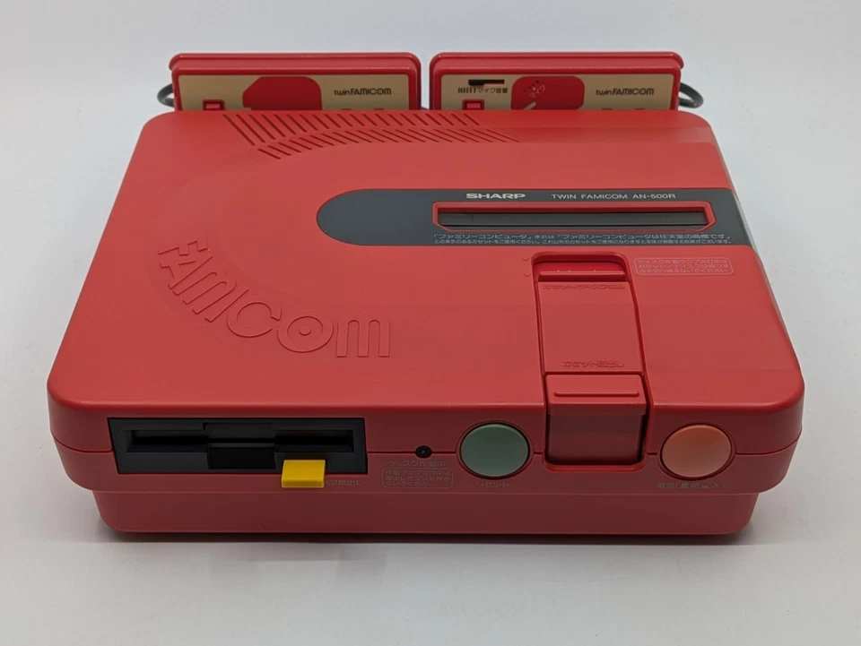 Sharp Twin Famicom AN-500R Vermelho/Preto | Novo Cinto | 5 Jogos Totalmente Testados - Imagem 2 de 4