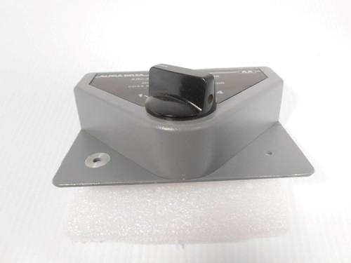 Alpha Delta 4 Position Coax Switch-Surge Protector. - Zdjęcie 4 z 6