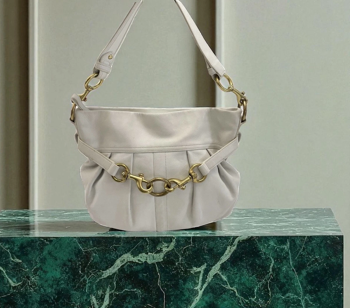 バッグ COACH legacy handbag double pocket White COACH Legacy Turnlock One Shoulder Bag Leather Ivory Off-white