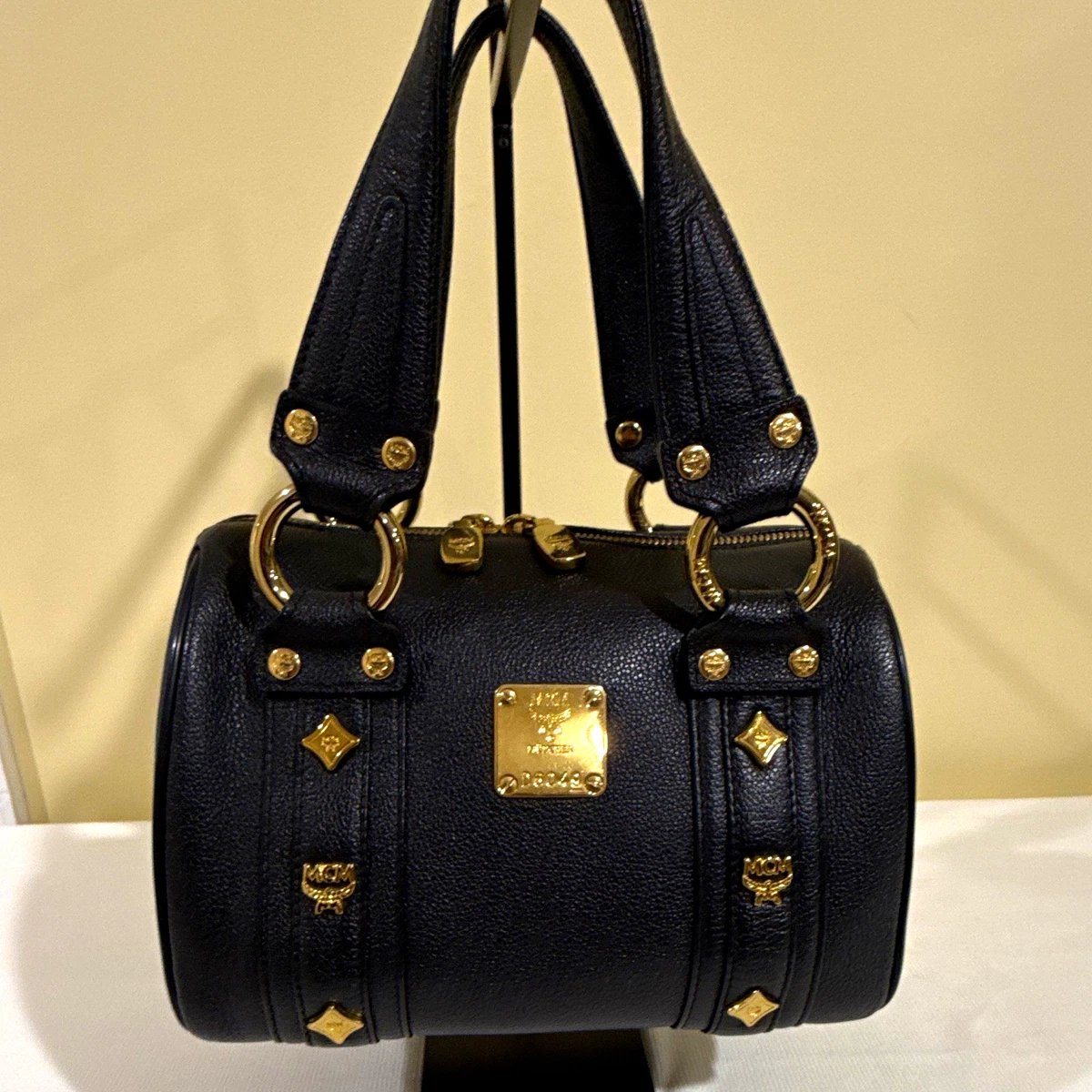 MCM エムシーエム　ショルダーバッグ　ターンロック　ゴールド金具　ブラック MCM Gold Bags & Handbags for Women for sale | eBay