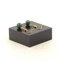 Steine Und Mineralien. Ohrringe Mit 1 Perle Epidot Aus Australien 8 Mm In Stahl