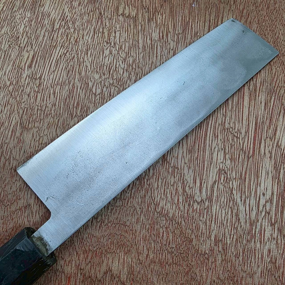 Cuchillo Japonés Nakiri Nashiji Acabado Acero al Carbono 3 Capas Estilo Chef 155mm Foto 4 de 4