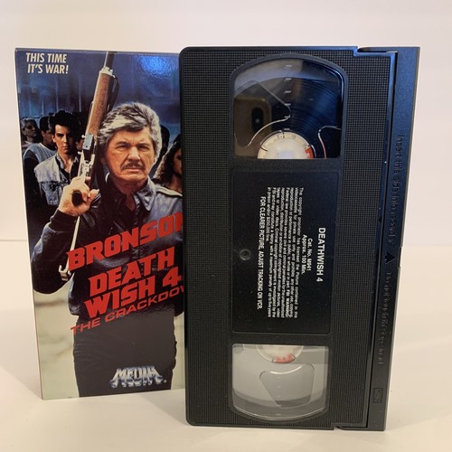 Death Wish 4: The Crackdown (VHS, 1989) - Picture 3 of 3