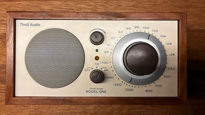 TIVOLI AUDIO Model One * Design Henry Kloss * Kirschholz * Kult