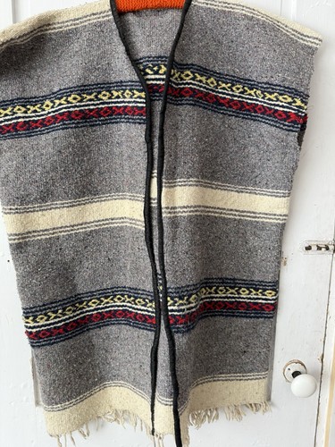 Vintage Handmade Drug Rug Vest Free Size - Picture 1 of 8