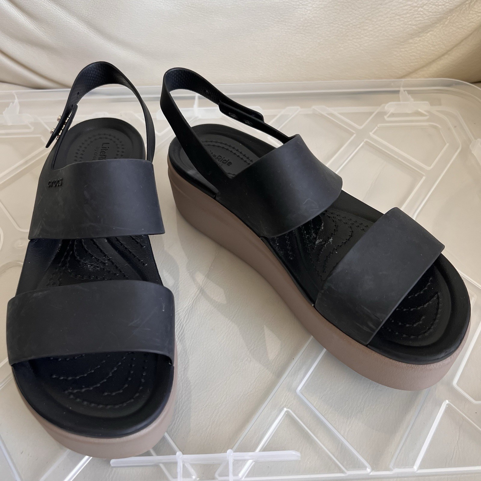 Crocs Women's Brooklyn Low Wedge Platform Sandals Black Mushroom Size 8