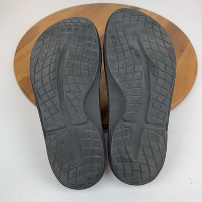 Mens Oofos OOahh Black Casual Comfort Recovery Slip On  display picture 1