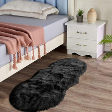 Black Faux Sheepskin 2X4 Shag Rug for Bedroom Fluffy Faux Fur Rug Non-Slip Throw