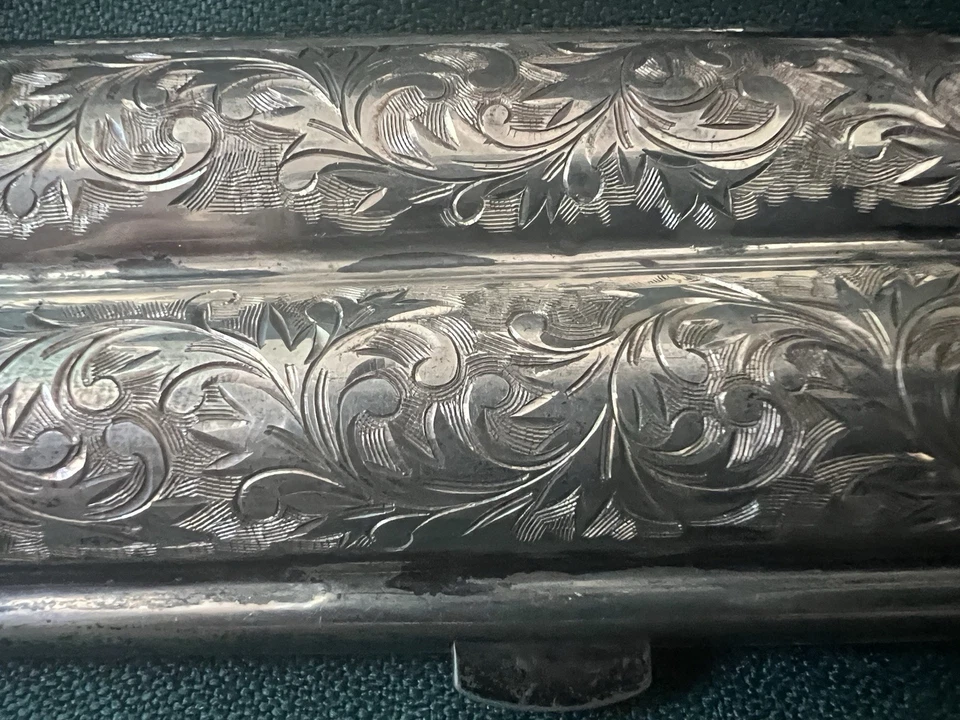 FABULOSA CAJA DE CIGARROS DOBLE VINTAGE GRABADA PLATA ESTERLINA 950 GRABADA Y MONO Foto 4 de 4