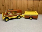 Vintage Tonka Van and Pop Up Camper Set 1970’s Made In USA With Man & Woman Set