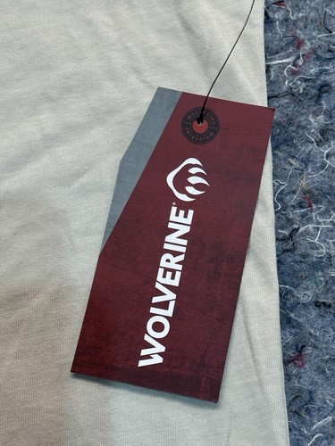Wolverine Tee Shirt Men’s XXL Classic Long Sleeve Pocket Comfort Traditional Fit - Picture 3 of 6