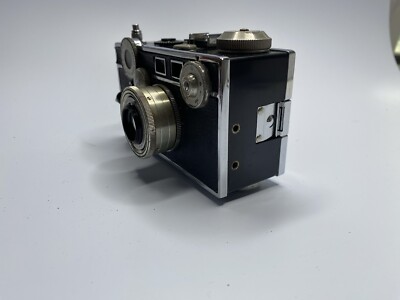 【露出計付・完動品】Argus C3 レンジファインダー 距離計良好 35mm 露出計付・完動品】Argus C3 レンジファインダー 距離計良好 35mm 露出