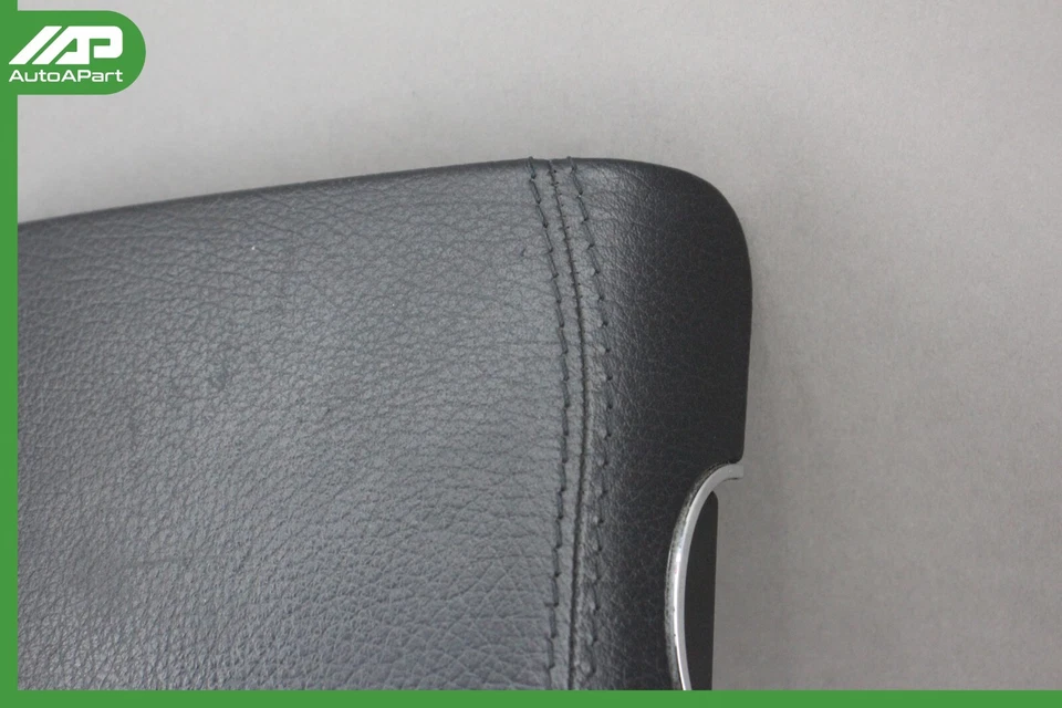 ✅ 07-11 Mercedes W219 CLS550 CLS55 Consola central Apoyabrazos Cubierta OEM Foto 3 de 4