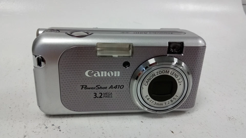 Canon PowerShot A410 Digital Camera 3.2MP with Case - Silver - Image 2 of 4