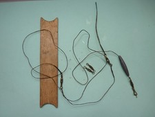 Vintage twisted gut, for salmon flies. Box swivels/links. Lures and flies.