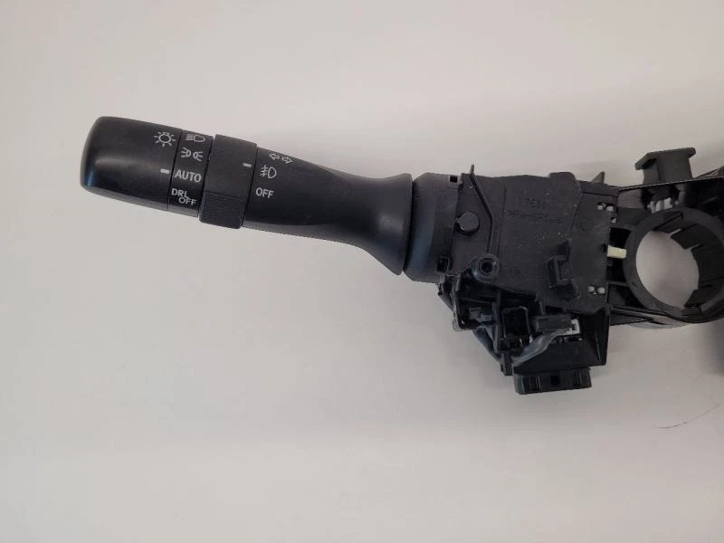 Interruptor de columna multifunción Toyota Sequoia 2012-20 mercado de Estados Unidos Foto 3 de 4