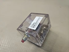 Box Murphy 117  Tattletale® Magnetic Switch 25700071