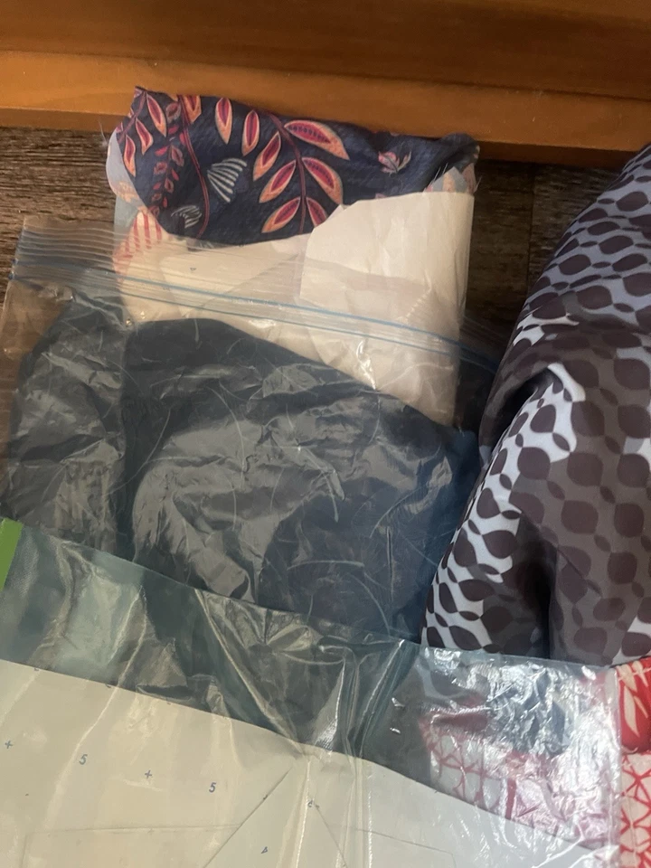 Boy Short Patterns With Materials - Image 2 of 4