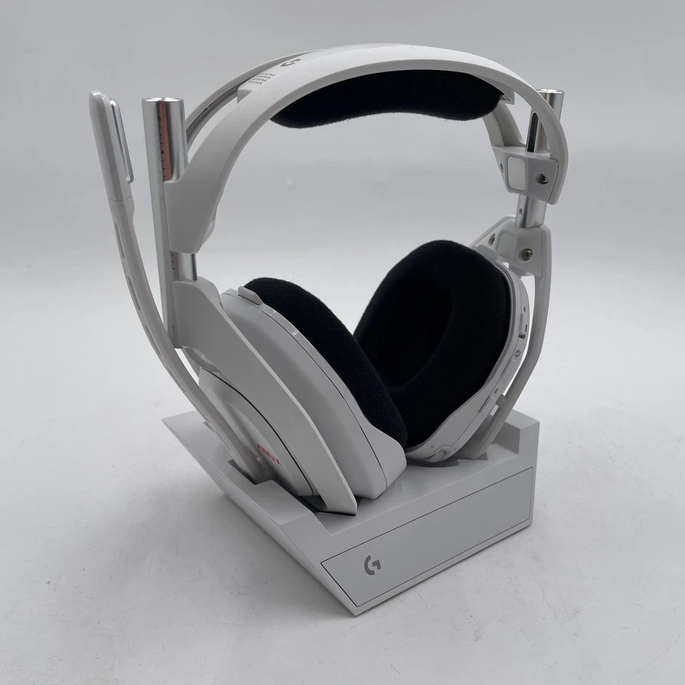 Logitech G Astro A50 X Omni-Platform Wireless Gaming Headset PS5 Xbox PC White - Image 2 of 4