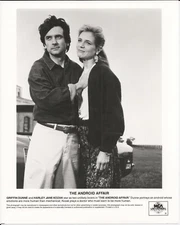 THE ANDROID AFFAIR 1995 Press Photo Griffin Dunne Harley Jane Kozak