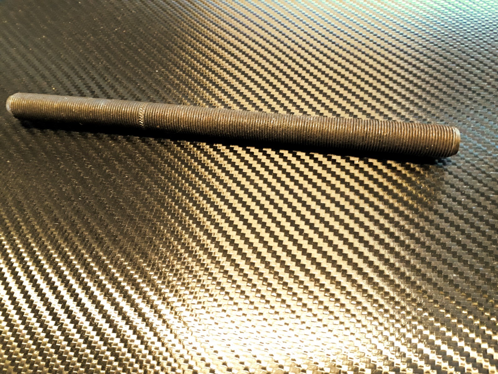 Axe de roue arrière 12mm supprime le jeu sur Peugeot 103 et MBK 51