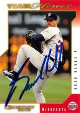 Brad Radke autographed baseball card (Twins) 2003 Donruss Team Heroes #302