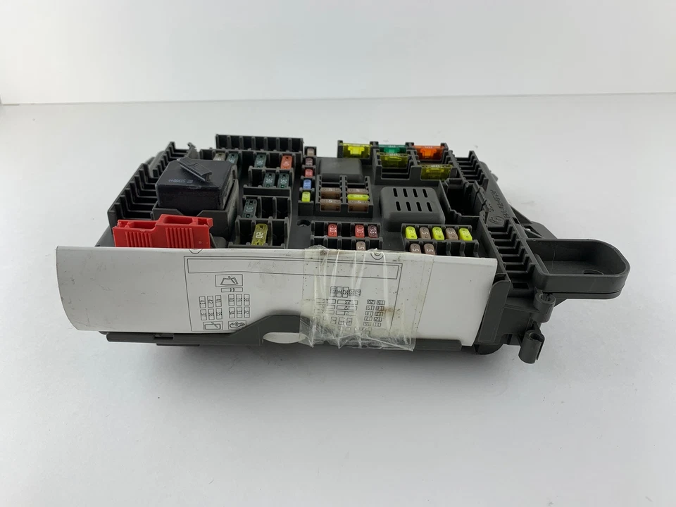 2007-2013 BMW X5 Fuse Relay Power Junction Terminal Block Rear 693168703 OEM - Image 2 of 4